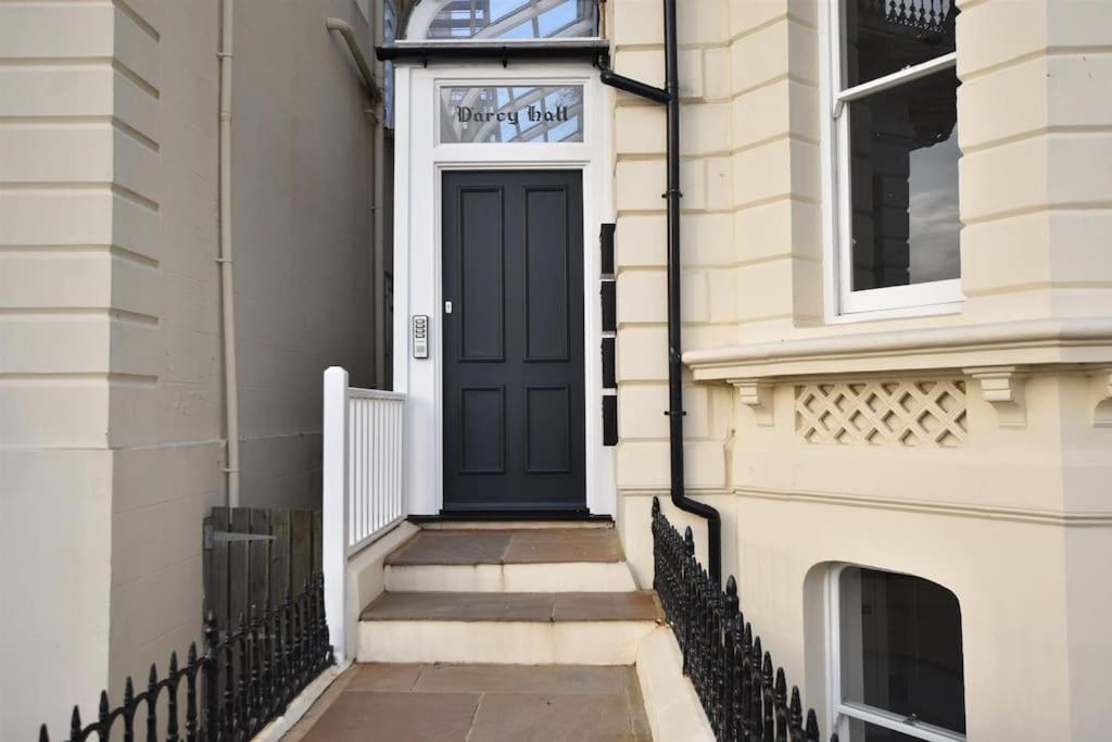 Vive Sea View Getaway Apartment Hastings Exterior photo